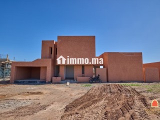 Villa de niveau supérieur à vendre sur la route Ourika Marrakech - Villa à vendre - Marrakech