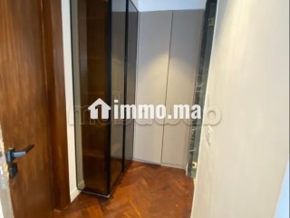 Location d'un appartement à Beauséjour. Superficie 45 m². Prestation de conciergerie, air conditionné - Appartement à vendre - Casablanca