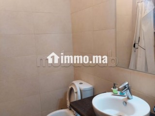 Vente d'un bel appartement à Route Casablanca.
Surface de 90 m².
Meublé - Appartement à vendre - Marrakech