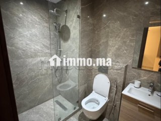 Appartement en vente à Les princesses. 1 Pièce. Antenne parabolique et sécurité - Appartement à vendre - Casablanca