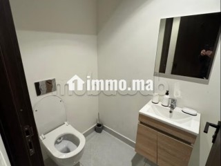 Appartement en vente à Les princesses. 1 Pièce. Antenne parabolique et sécurité - Appartement à vendre - Casablanca