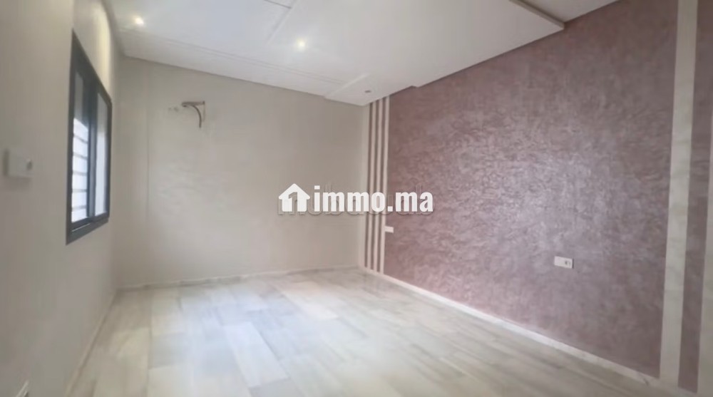 Bel appartement à vendre à Hay Moulay El Kamel champs de course. 3 grandes pièces. Porte blindée et système de double vitrage - Vente Immobilier - Fes - photo 7