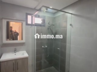 Bel appartement à vendre à Hay Moulay El Kamel champs de course. 3 grandes pièces. Porte blindée et système de double vitrage - Appartement à vendre - Fes