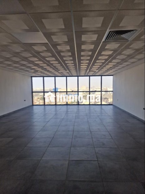 2 Plateaux Bureaux 82 m² – Haut Standing – Roches Noires - Location Immobilier - Casablanca - photo 5