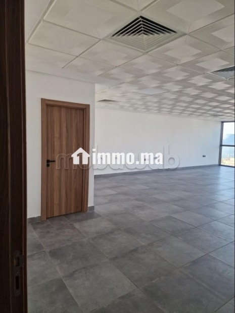 2 Plateaux Bureaux 82 m² – Haut Standing – Roches Noires - Location Immobilier - Casablanca - photo 6