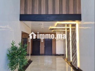 2 Plateaux Bureaux 82 m² – Haut Standing – Roches Noires - Bureau à louer - Casablanca