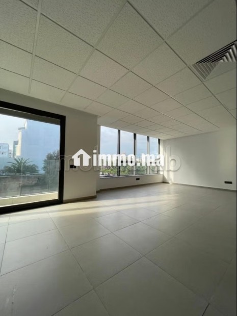Bureau d’exception sans vis à vis CAFC - Location Immobilier - Casablanca - photo 7