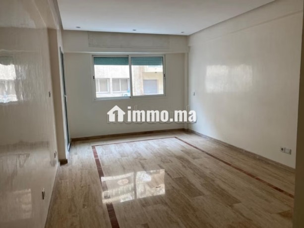 a-louer-appartement-2-ch-maarif-twine-center-big-0