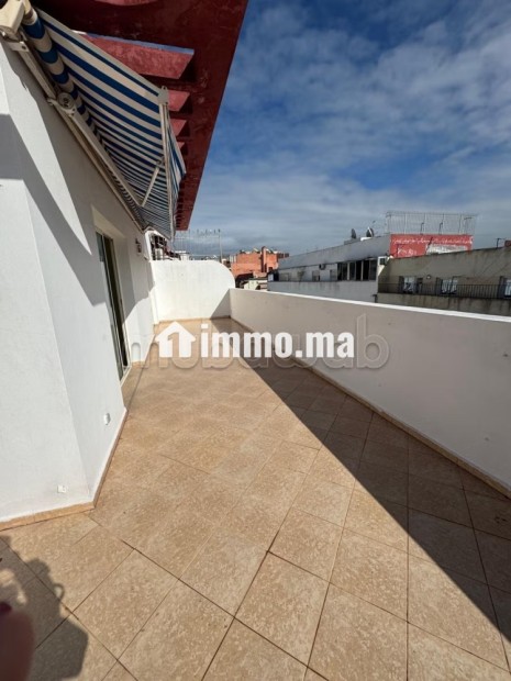 Dernier etage plein soleil – grande terrasse – maarif - Location Immobilier - Casablanca - photo 4