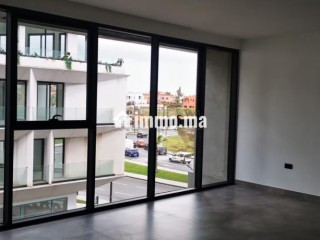 Bureau 58 m² Oasis, proche tramway et autoroute - Bureau à vendre - Casablanca