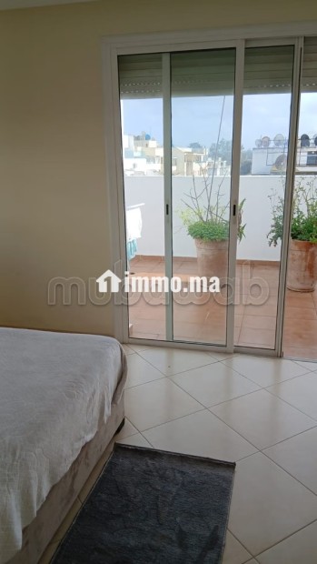 Superbe Appartement Meublé avec Grande Terrasse – Centre Ville Kénitra - Location Immobilier - Kenitra - photo 3