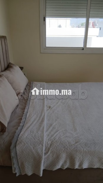 Superbe Appartement Meublé avec Grande Terrasse – Centre Ville Kénitra - Location Immobilier - Kenitra - photo 4