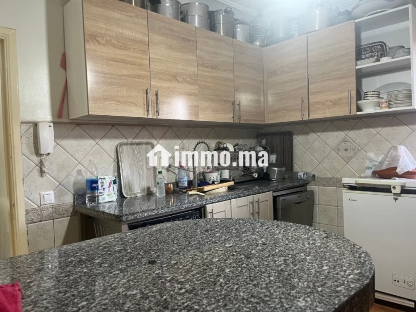 Appartement à vendre à Camp Al Ghoul. 4 pièces. Ascenseur et garage - Vente Immobilier - Marrakech - photo 4