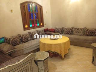 Villas de luxe à louer à Route ain Chkaf. Superficie 400 m². Salon traditionnel marocain, résidence sécurisée route ain chkef - Villa à vendre - Fes