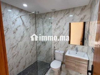 T3 neuf 77m² vue parc | parking | tram 1 min - Appartement à louer - Casablanca