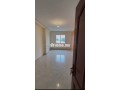 Appartement à l'achat à Castilla. 3 chambres agréables. Porte blindée - miniature 3