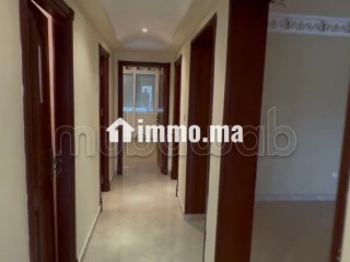 Appartement à l'achat à Castilla. 3 chambres agréables. Porte blindée - Appartement à vendre - Tanger