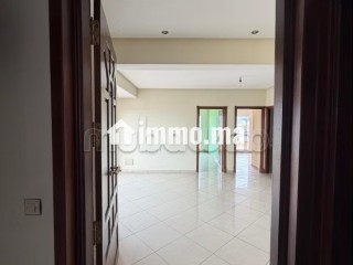 Bel appartement à vendre à Castilla. 3 chambres. Meublé - Appartement à vendre - Tanger