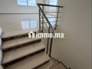 Bel appartement à vendre à Castilla. 3 chambres. Meublé - Appartement à vendre - Tanger