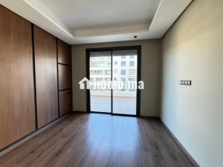 Appartement en location à Casablanca Finance City. 4 pièces confortables. Climatisation et piscine - Appartement à louer - Casablanca