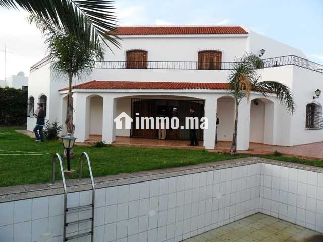 Villa avec chauffage et piscine a Hay Riad - Location Immobilier - Rabat - photo 1