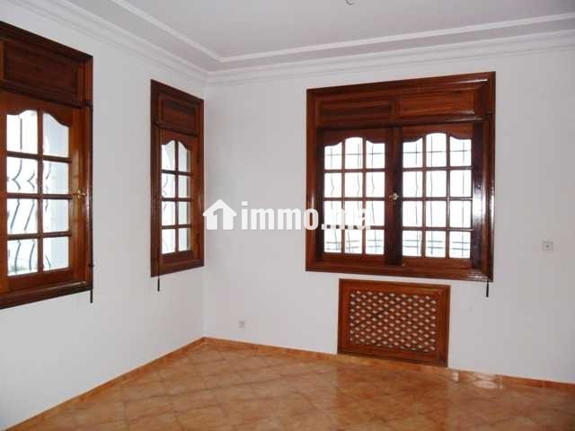 Villa avec chauffage et piscine a Hay Riad - Location Immobilier - Rabat - photo 5