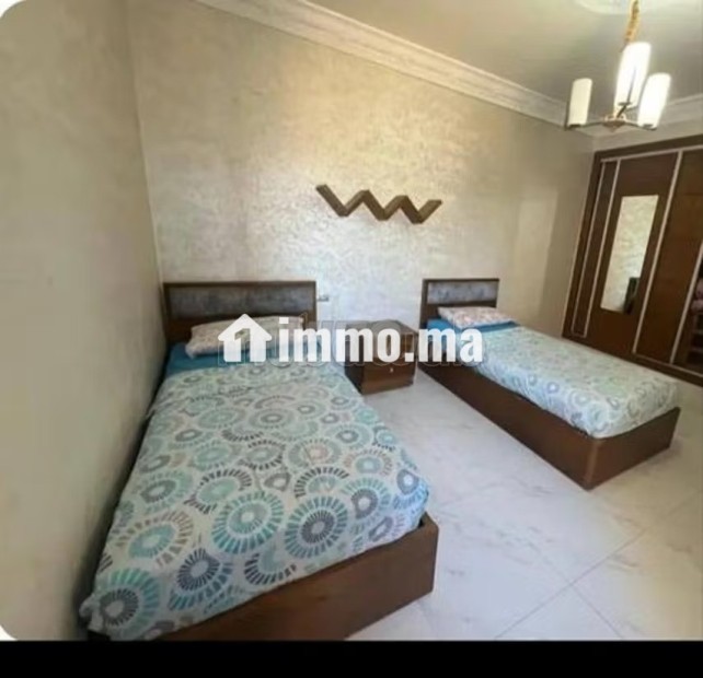 Location d'un appartement à Béni Mellal. Surface de 93 m². Salon Marocain, sécurité - Vente Immobilier - Beni Mellal - photo 4