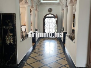 Superbe Villa à vendre à Targa – 782 m² - Villa à louer - Marrakech