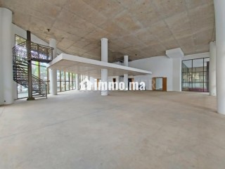 Showroom à louer très bien situé à Agadir - Appartement à louer - Agadir