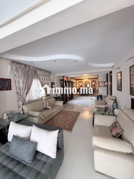 Villa de 1035m² A VENDRE à Souissi RABAT - Vente Immobilier - Rabat - photo 3
