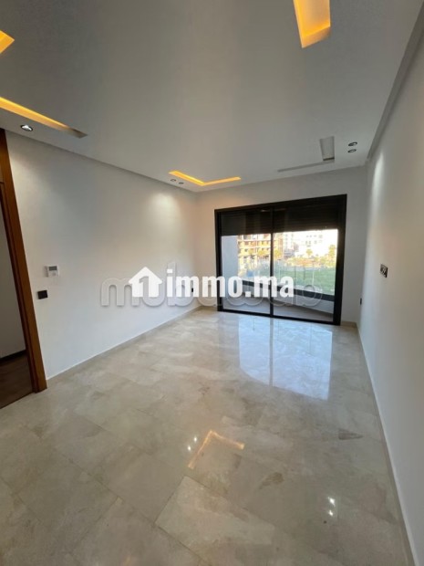 Studio Élégant Sans Vis à Vis Proche CFC - Location Immobilier - Casablanca - photo 1