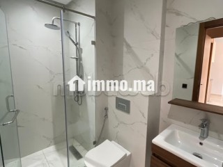 Studio Élégant Sans Vis à Vis Proche CFC - Appartement à louer - Casablanca
