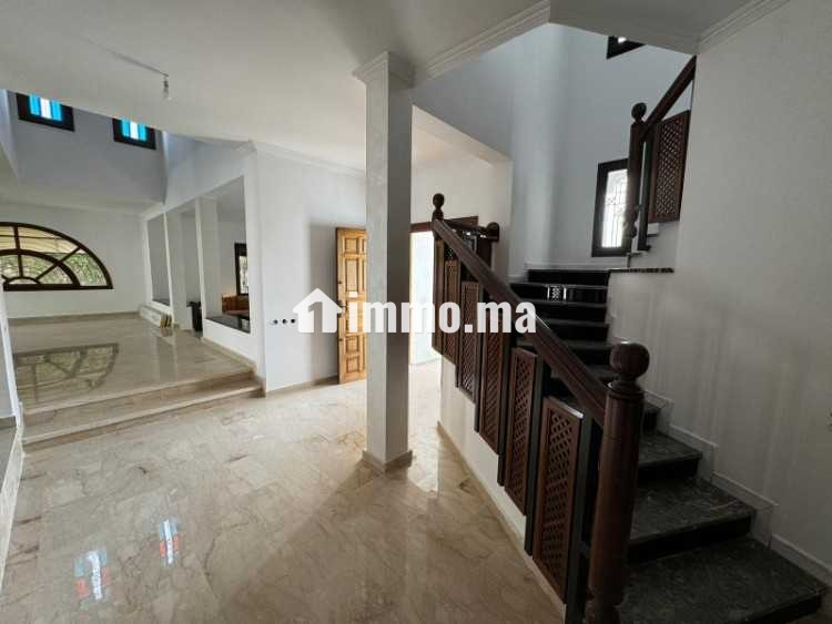 Villa rénovée à usage professionnel - Location Immobilier - Rabat - photo 6