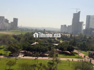 Appartement à louer à Ferme Bretonne Hay Arraha.
Surface de 100 m².
Service de concierge et climatisation - Appartement à louer - Casablanca