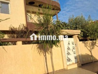 Villa bien entretenue jardin - Villa à vendre - Meknes