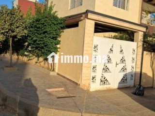 Villa bien entretenue jardin - Villa à vendre - Meknes