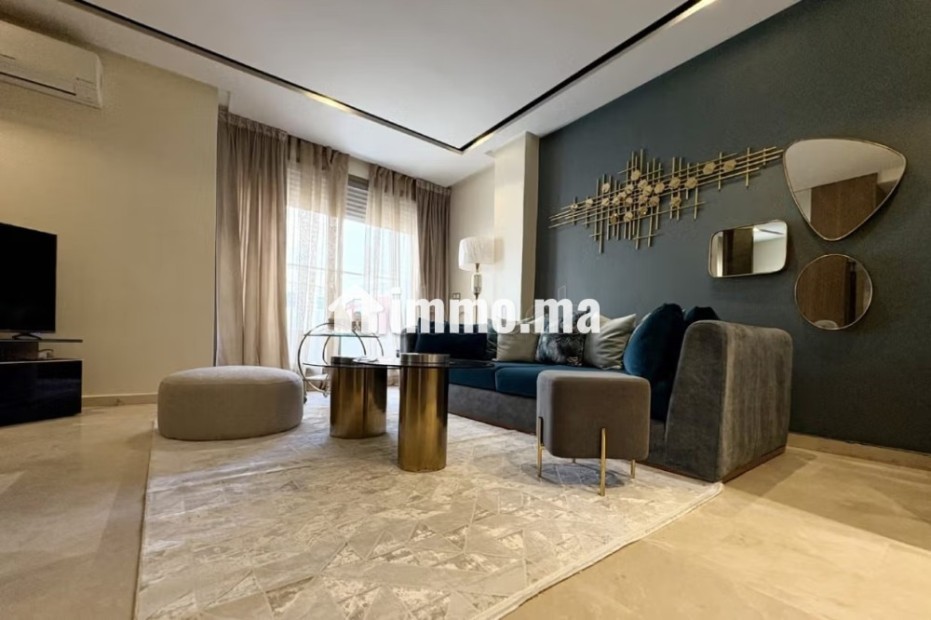 Location saisonnière à Bourgogne Ouest.
Superficie 60 m².
Fenêtres avec double vitrage et porte blindée - Vente Immobilier - Casablanca - photo 1