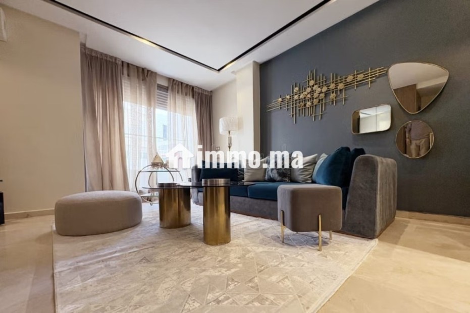 Location saisonnière à Bourgogne Ouest.
Superficie 60 m².
Fenêtres avec double vitrage et porte blindée - Vente Immobilier - Casablanca - photo 3