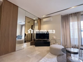Location saisonnière à Bourgogne Ouest.
Superficie 60 m².
Fenêtres avec double vitrage et porte blindée - Appartement à vendre - Casablanca