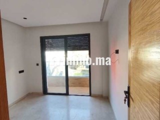 Studio neuf + balcon – 5000DH syndic inclus - Appartement à louer - Casablanca