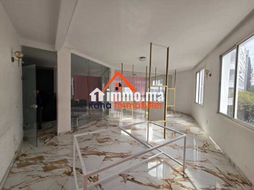 Appartement bureau à louer sur Hassan - Location Immobilier - Rabat - photo 1