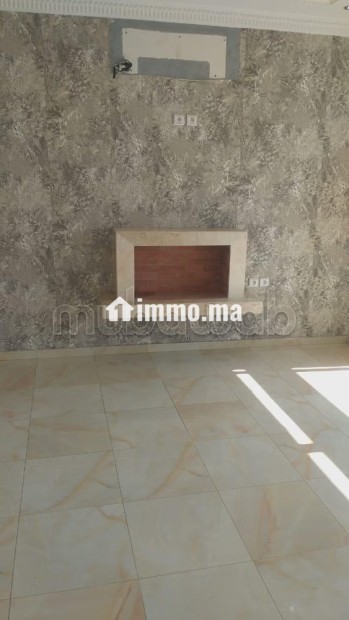 Superbe appartement à vendre à Tantonville. Surface de 127 m². Salon traditionnel marocain, résidence sécurisée - Vente Immobilier - Casablanca - photo 4