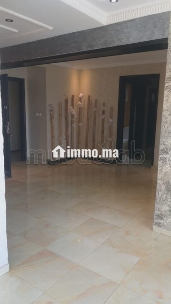 Superbe appartement à vendre à Tantonville. Surface de 127 m². Salon traditionnel marocain, résidence sécurisée - Vente Immobilier - Casablanca - photo 5