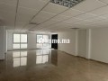 Bureaux en vente à Racine. Superficie 118 m². Résidence sécurisée - miniature 1