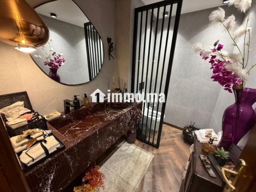Appartement à vendre à Racine. Surface de 231 m². Avec ascenseur et terrasse - Vente Immobilier - Casablanca - photo 7