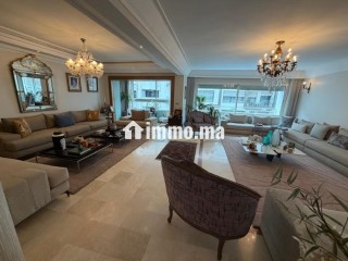 Appartement à vendre à Racine. Surface de 231 m². Avec ascenseur et terrasse - Appartement à vendre - Casablanca