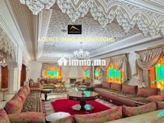 Villa style marocain 5 chambres, 5 salons, Piscine - Villa à vendre - Marrakech