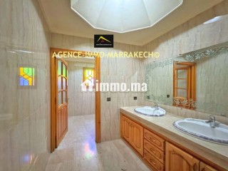 Villa style marocain 5 chambres, 5 salons, Piscine - Villa à vendre - Marrakech