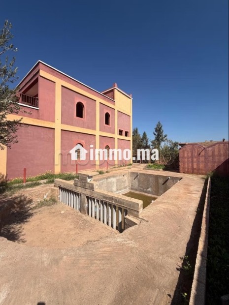 Belle opportunité à saisir – Villa semi finie en Malkia - Vente Immobilier - Marrakech - photo 1