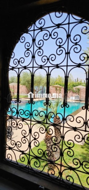 Villa de standing à louer pour vos vacances à Route de Fez. 8 pièces. Porte blindée et résidence sécurisée - Vente Immobilier - Marrakech - photo 6